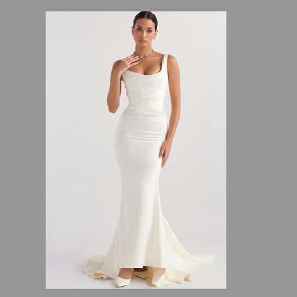 Emilie Off White Satin Mermaid Bridal Gown - Picture 2 of 3